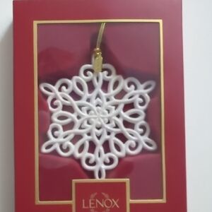 Lenox White Snowflake Ornament with Gold Accent